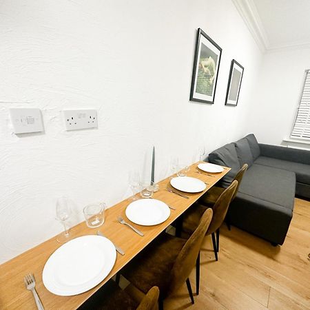 Flat 1 Stay In Aldgate Londra Esterno foto